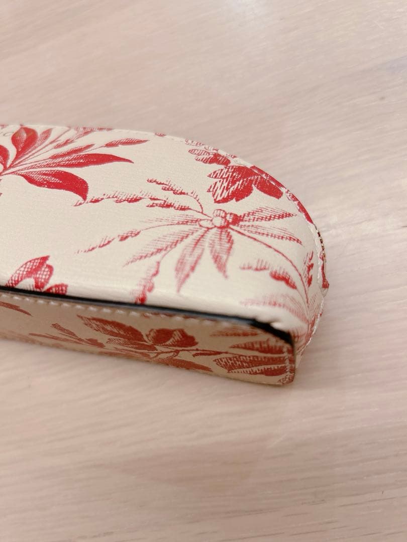 【美品】グッチ　ボタニカル柄　ペンケース
