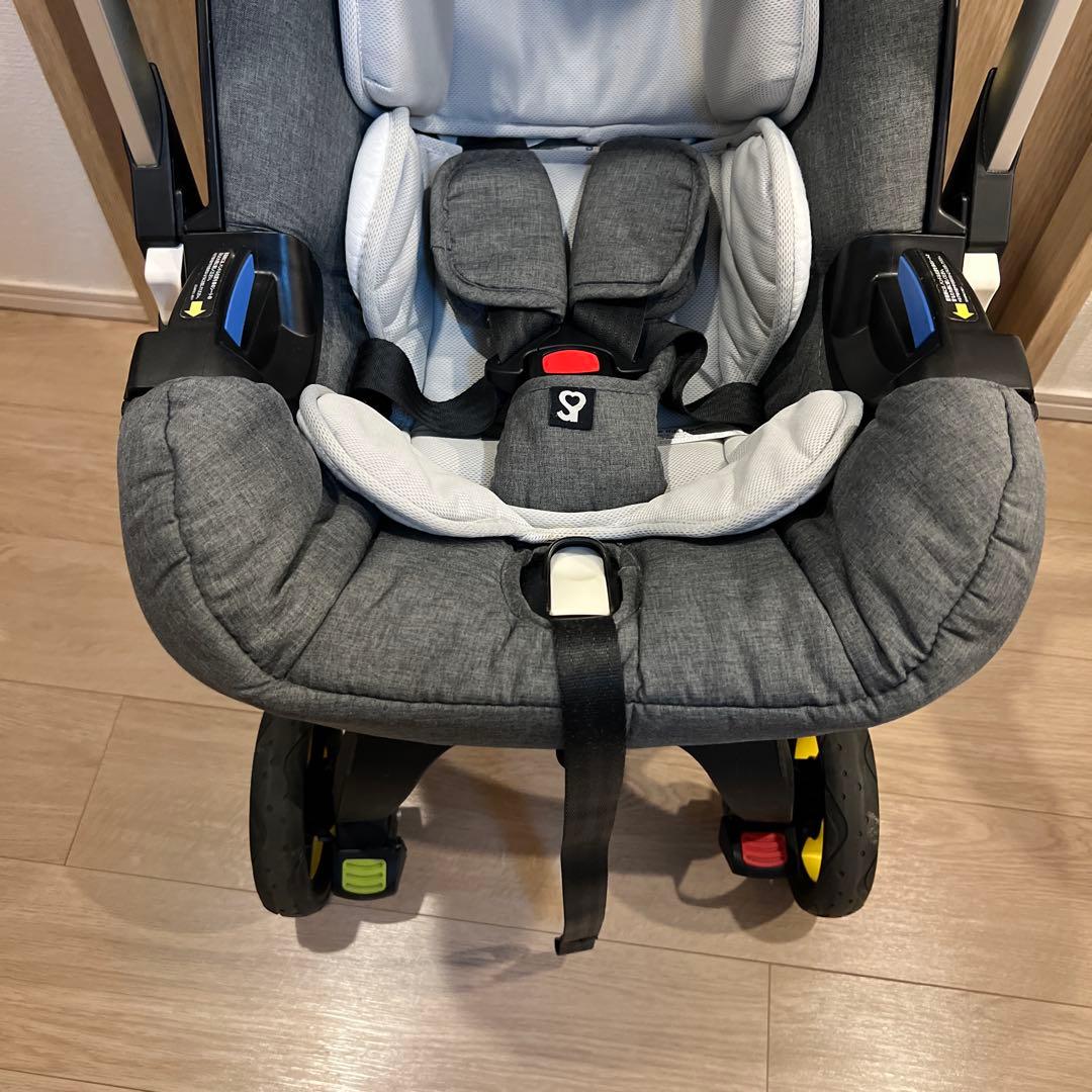 ドゥーナ doona チャイルドシート ベビーカー - メルカリ