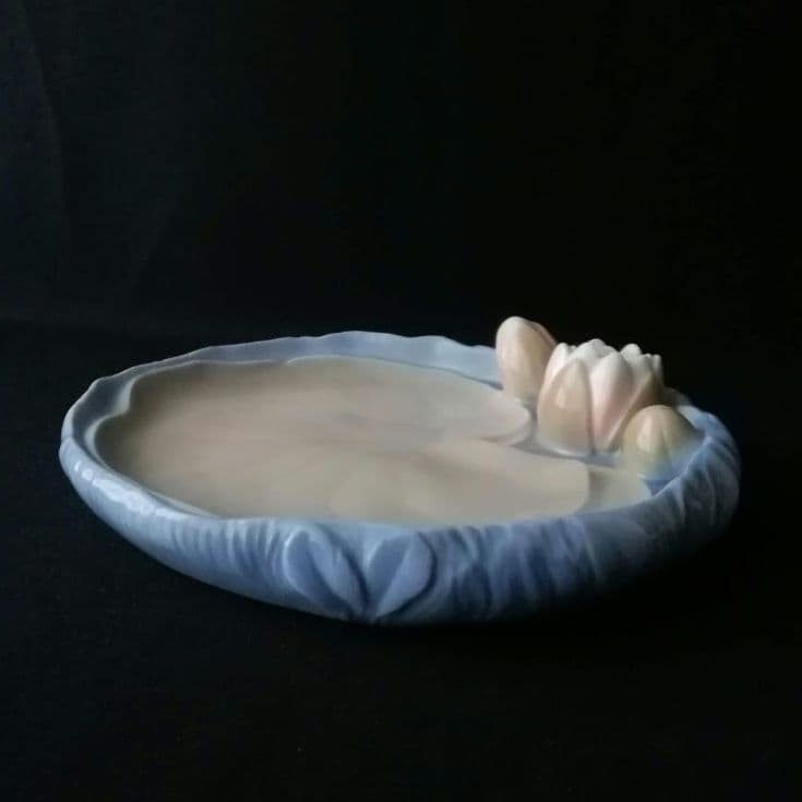 逸品　蓮の花プレート　B&G　ビング オー グレンダール　デンマーク　釉裏彩