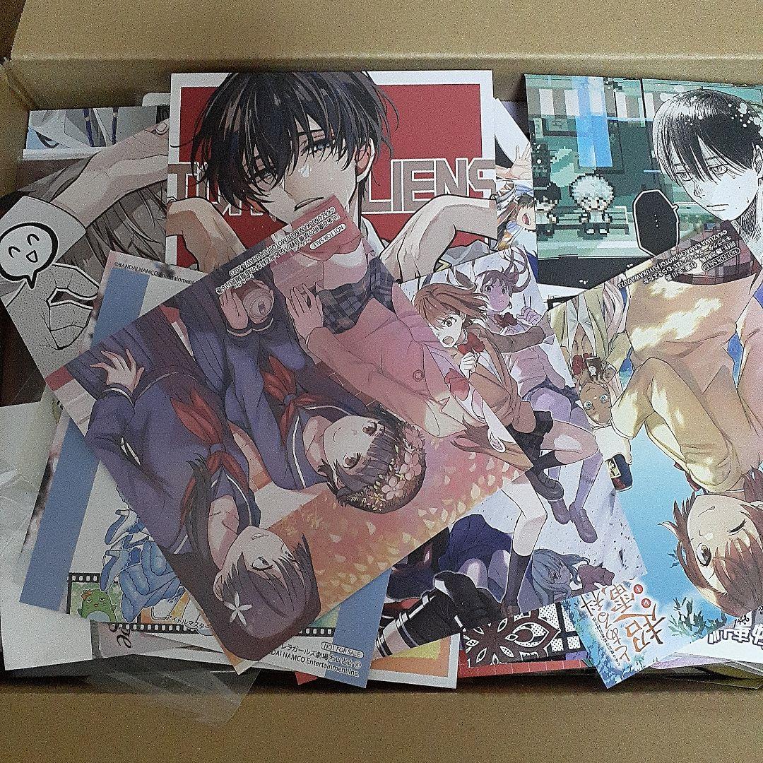 アニメ・マンガ・キャラクター　紙類　紙系　紙雑貨　大量　まとめ売り