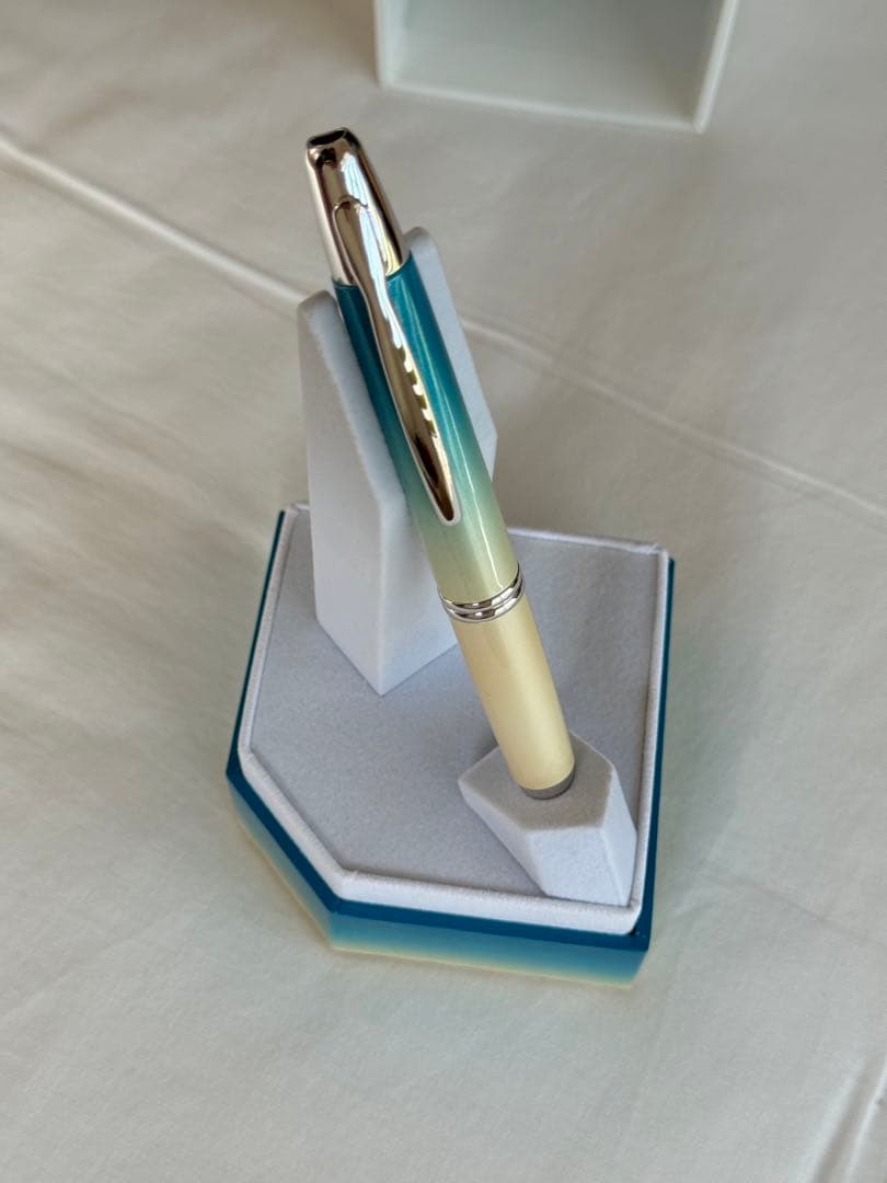 M・中字】PILOT パイロット キャップレス 2024 限定 シーショア