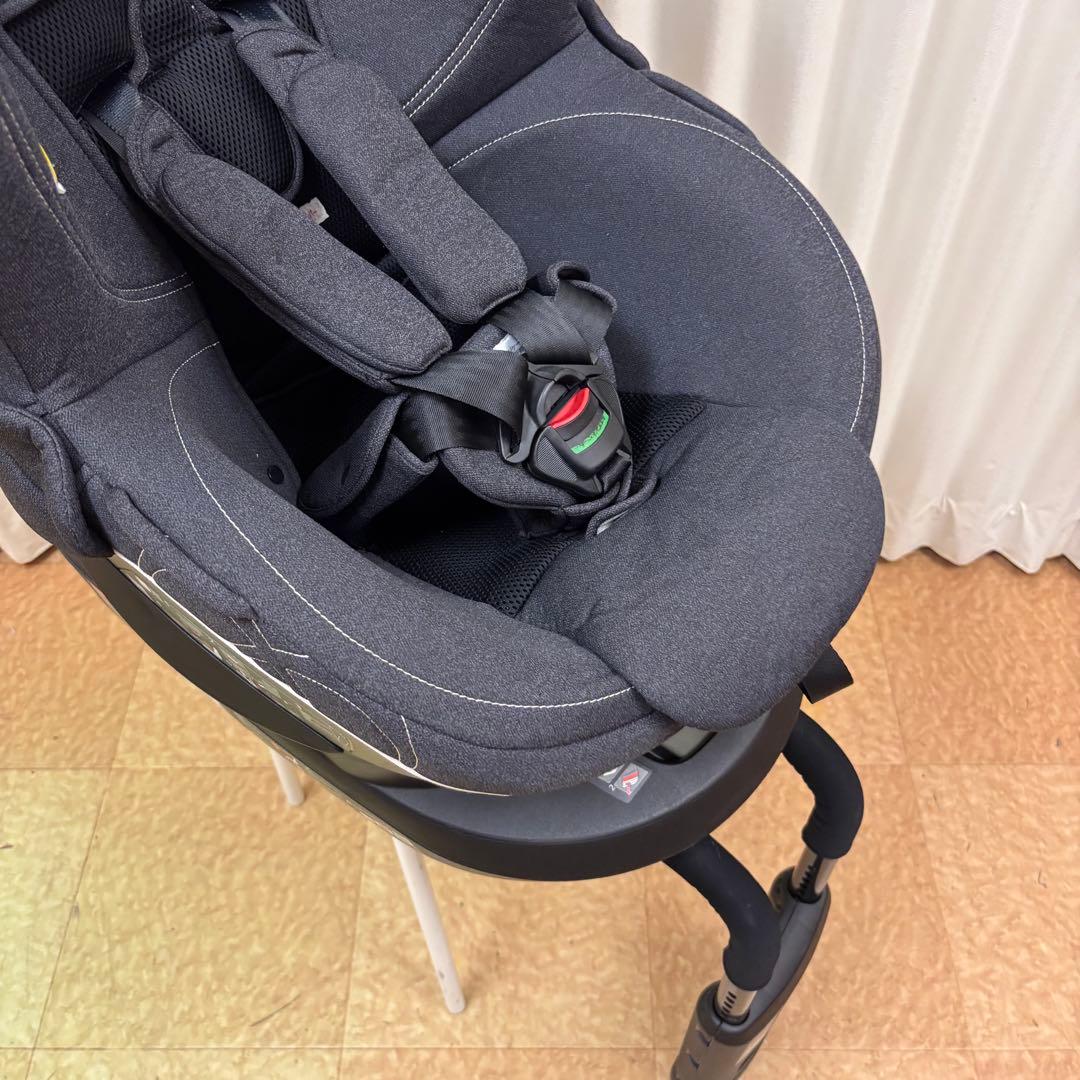 クリーニング済　☆綺麗☆　エールべべ　クルット4i　プレミアム　ISOFIX