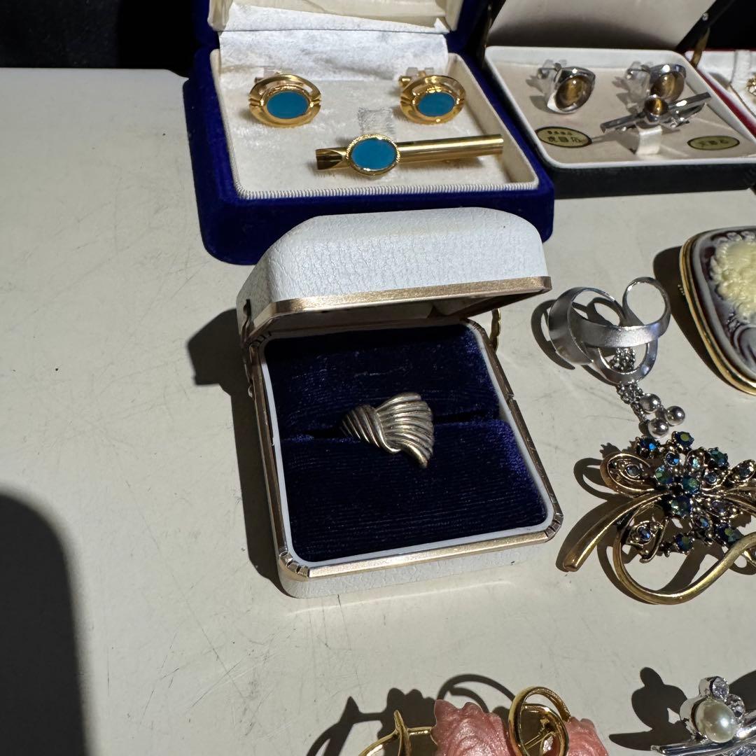 ★ アクセサリー　まとめ売り　遺品整理　生前整理 ネックレス　ブローチ　など