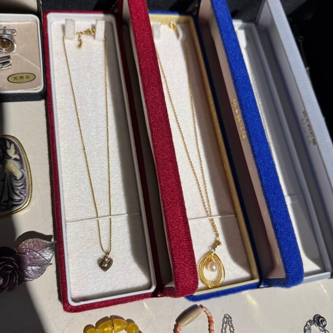 ★ アクセサリー　まとめ売り　遺品整理　生前整理 ネックレス　ブローチ　など