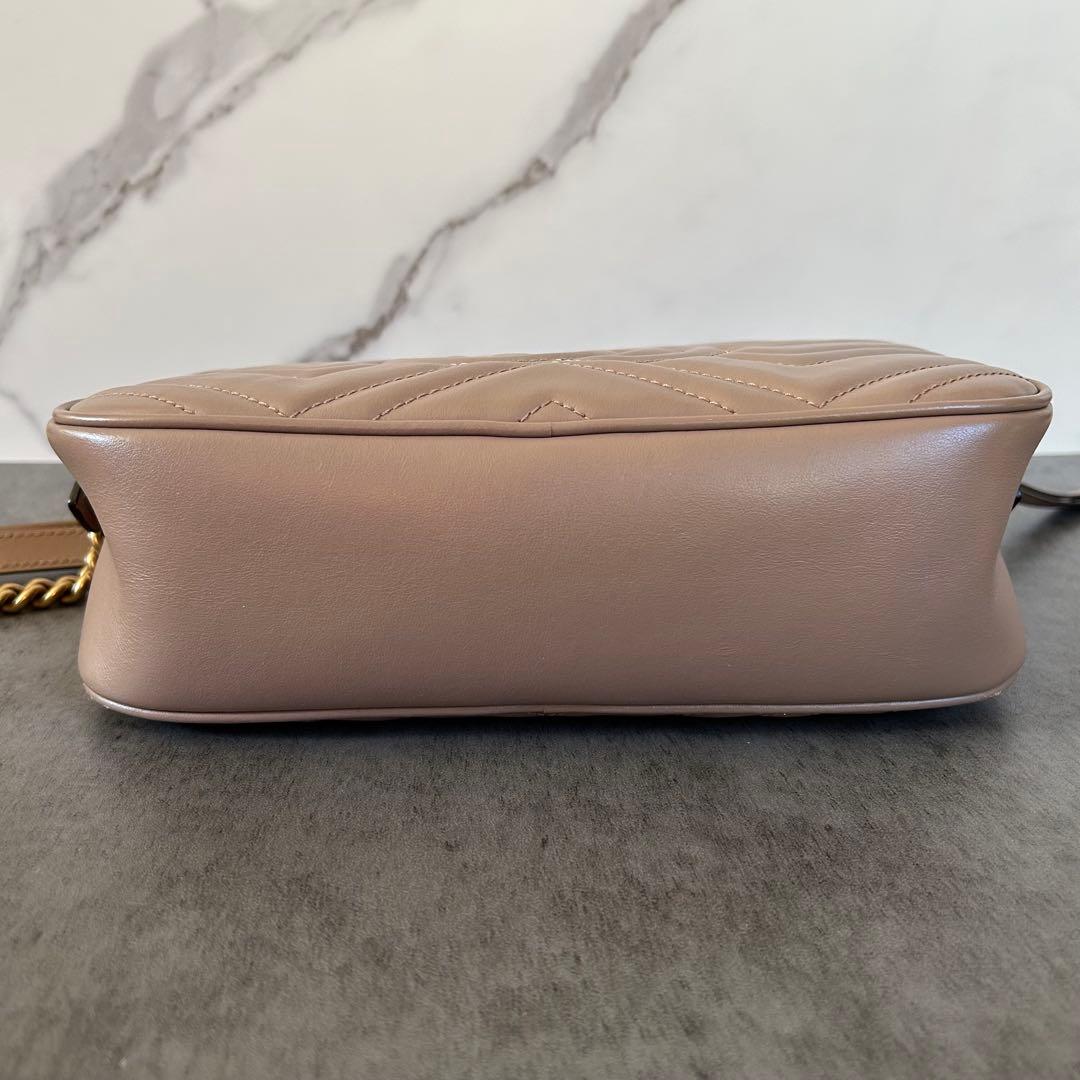 匿名配送 美品 GUCCI ショルダーバッグ GGマーモント キルティング