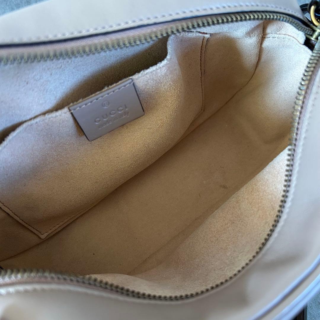 匿名配送 美品 GUCCI ショルダーバッグ GGマーモント キルティング