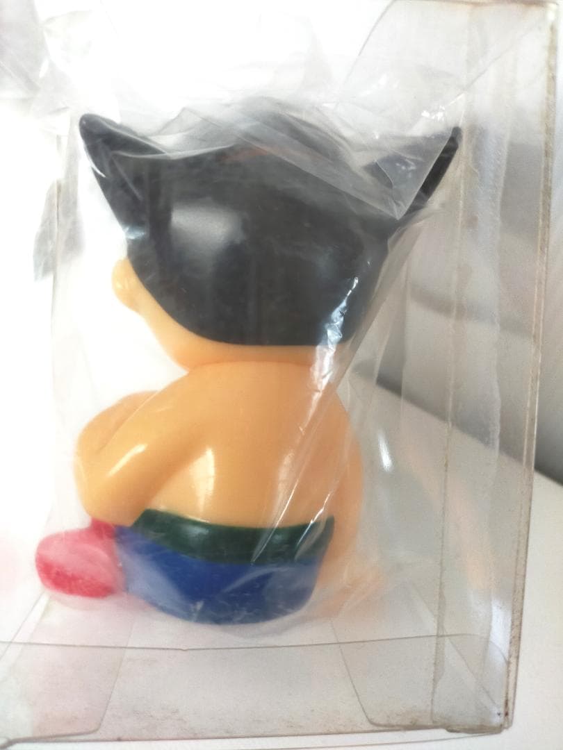 鉄腕アトム　ソフビ貯金箱　４個