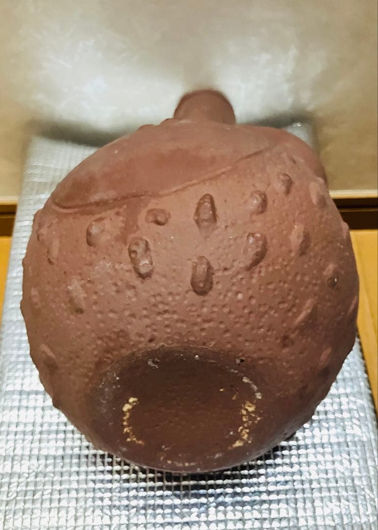 ペルー北海岸クピスニケ クントゥル・ワシ遺跡の墓に副葬されていた鐙形