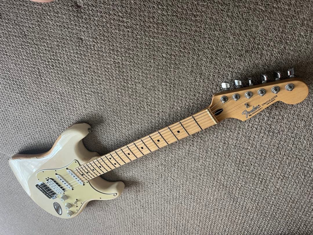 ギター FENDER MEXICO Stratocaster HSS
