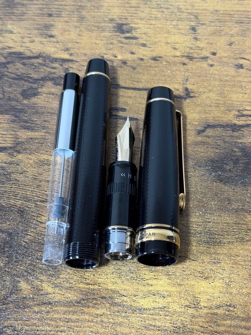 新品未使用 ジャスタス 95 ネットブラック パイロット 万年筆 14金 中字