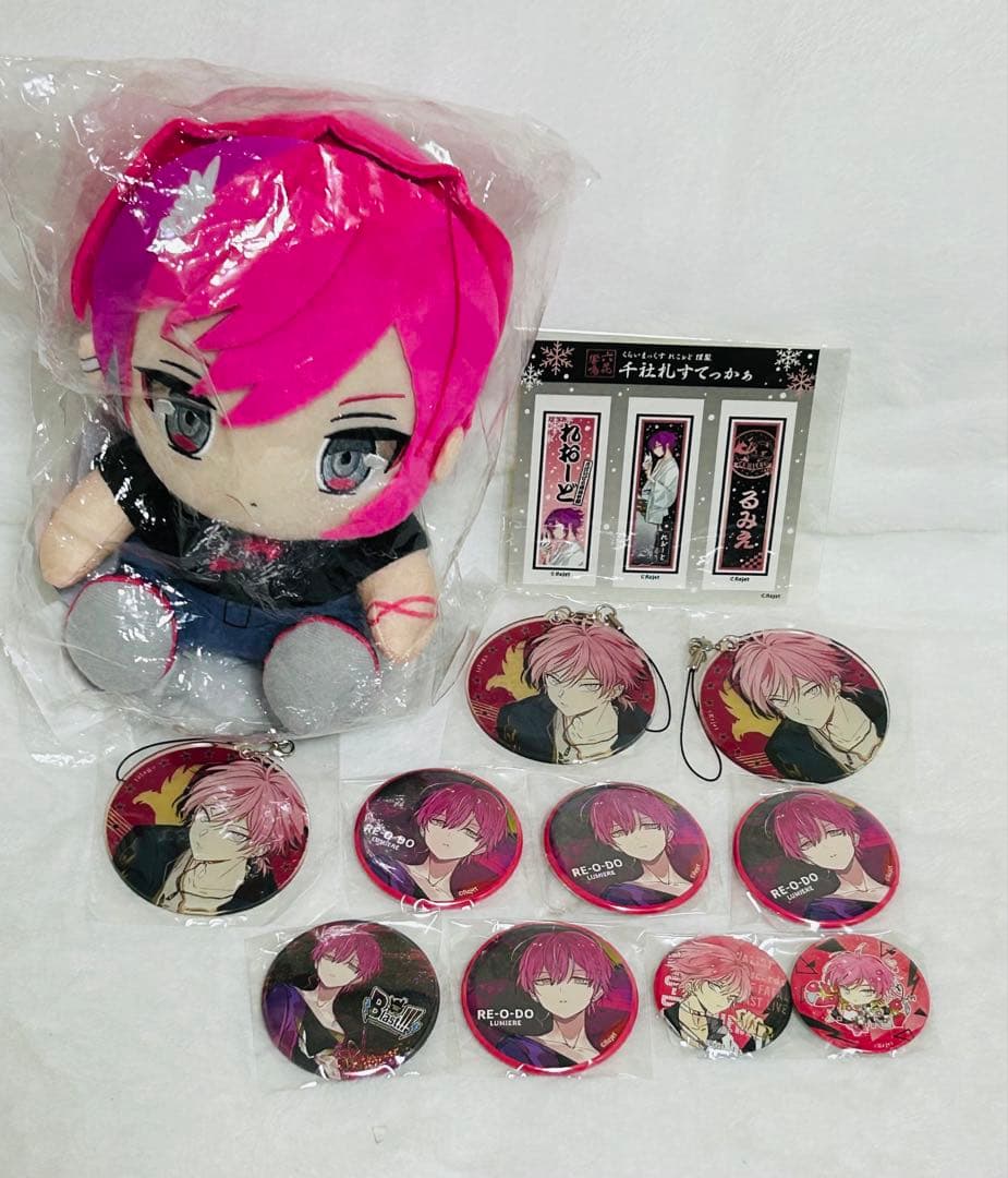 ディアヴォーカリスト 缶バッジ ぬいぐるみ　アクキーセット　クッション　色紙