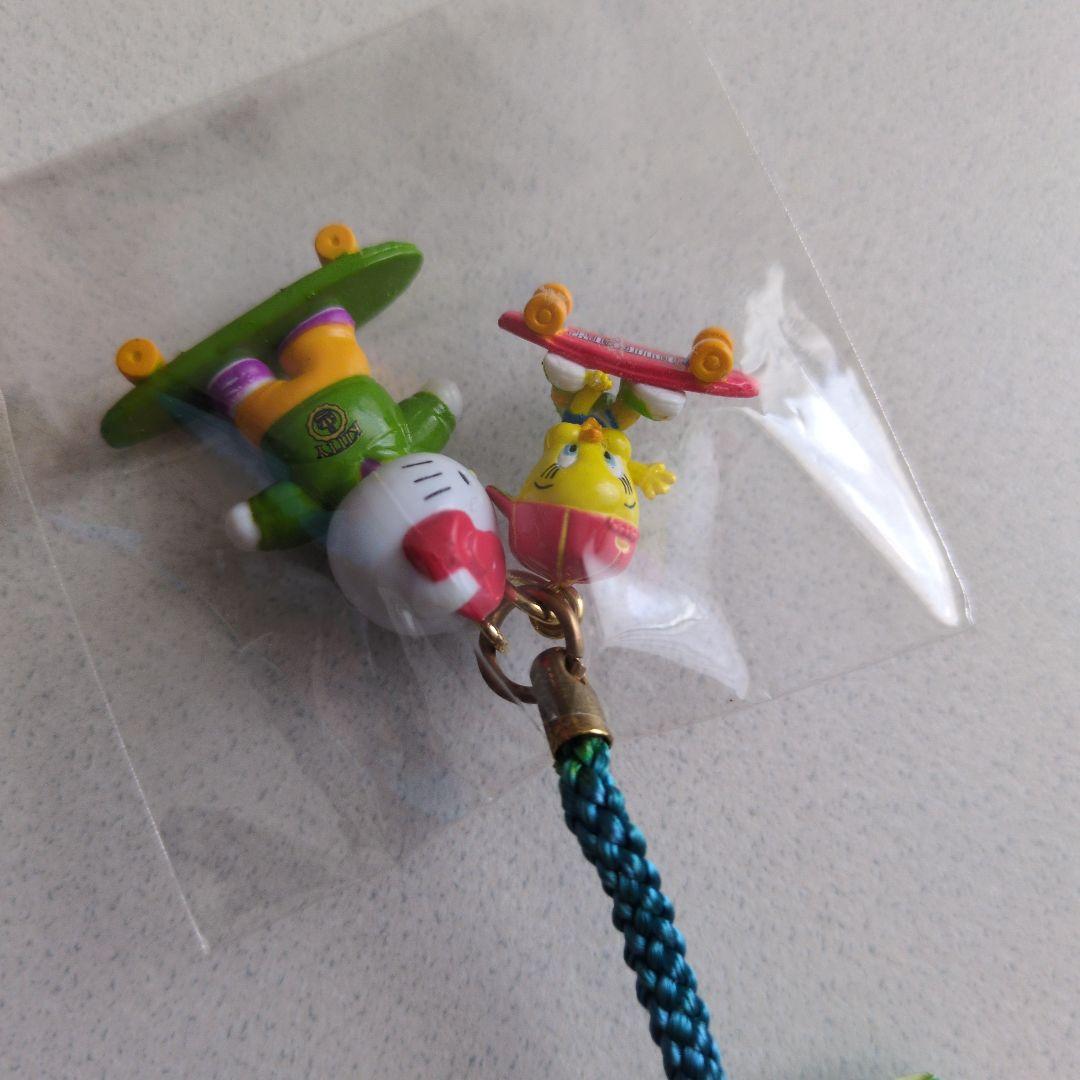 ご当地 キティ TWEETY＆KITTY ストラップ ねつけ