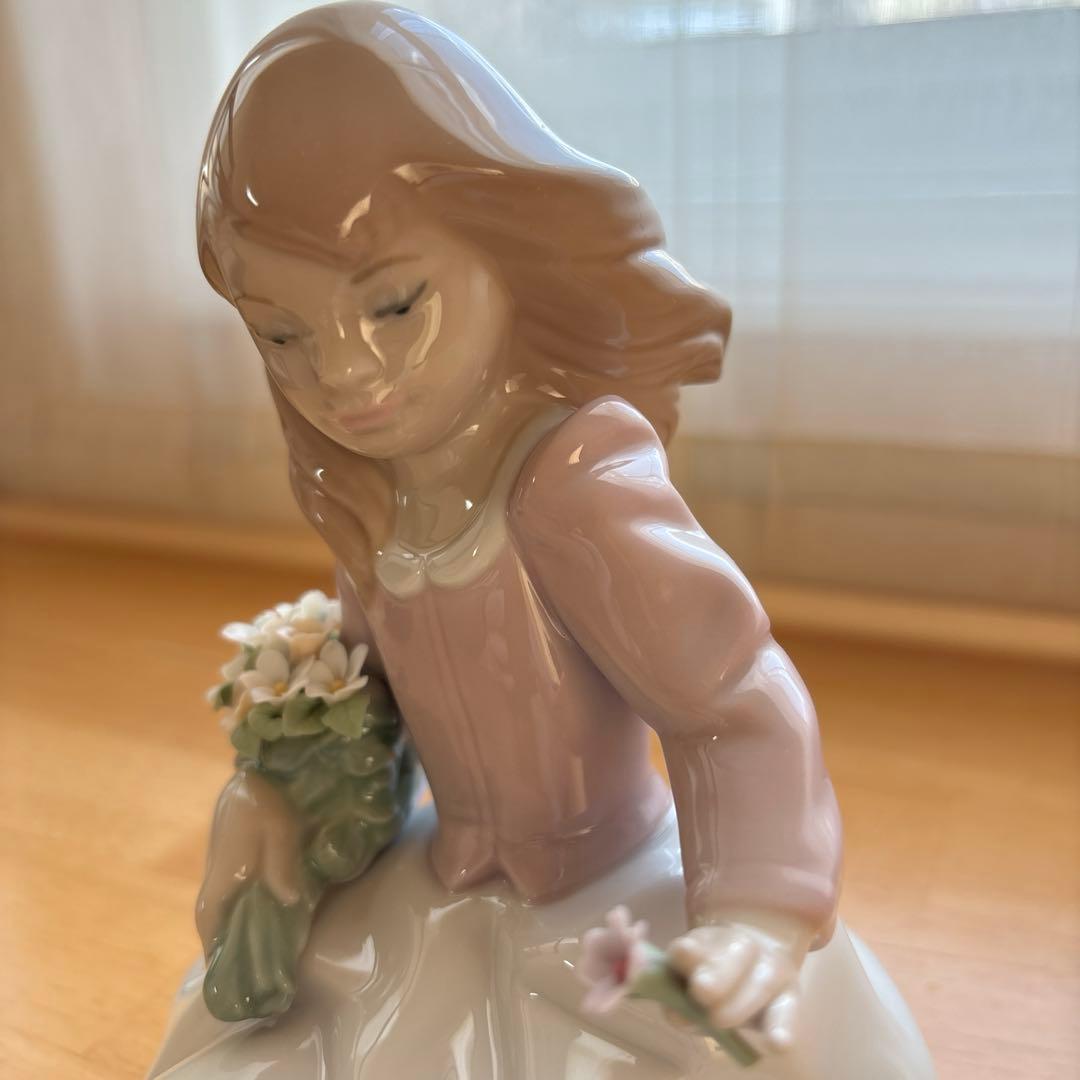 ゆ*あ様 リヤドロ 少女とウサギの陶器像 LLADRO 少女とウサギの