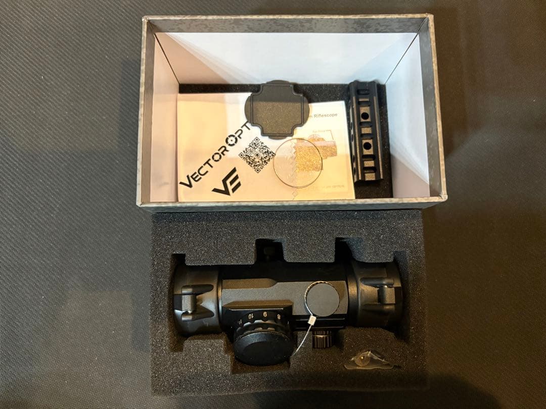 トイガン Vector Optics Calypos 1x30