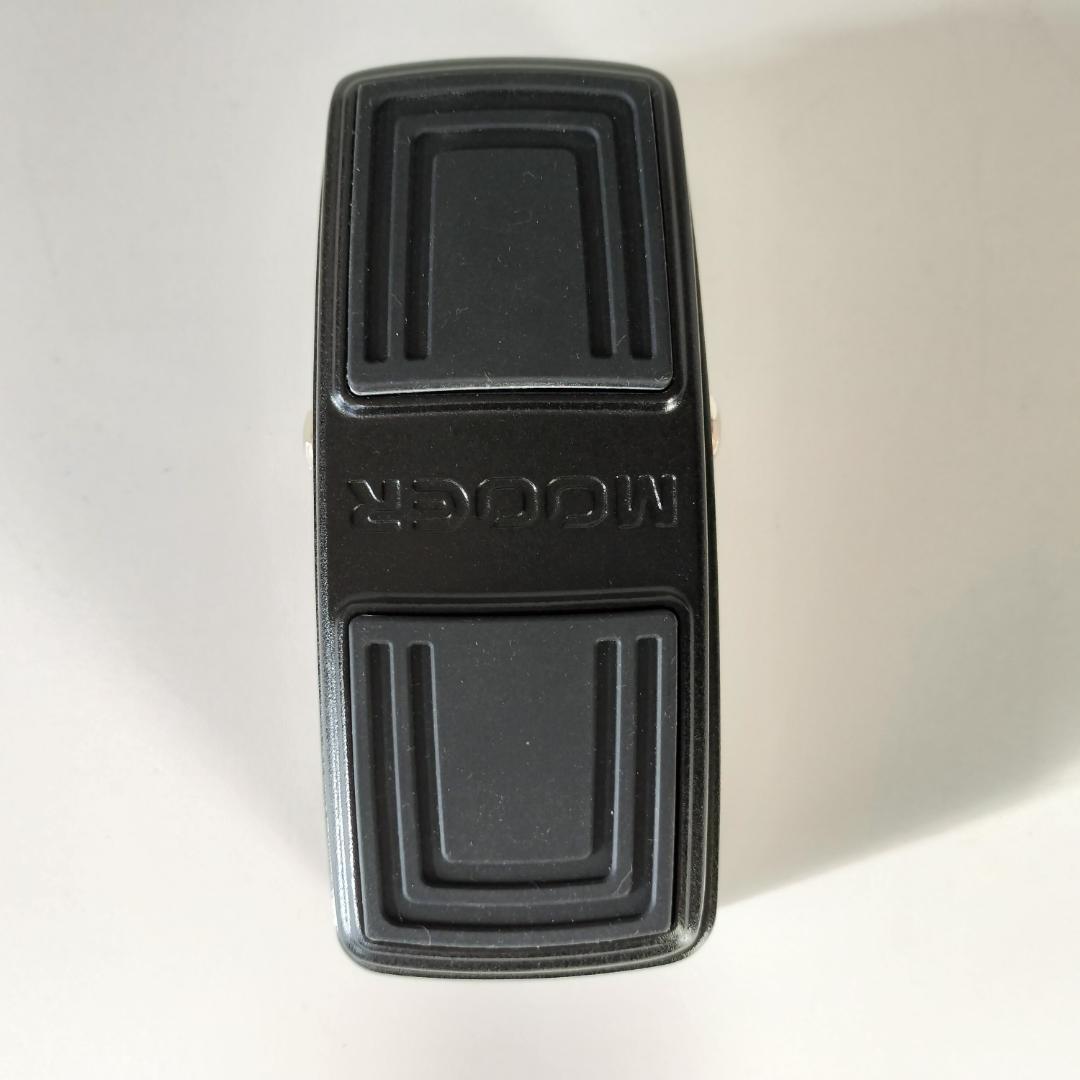 新品：Mooer Free Step（ワウ・ボリュームペダル）