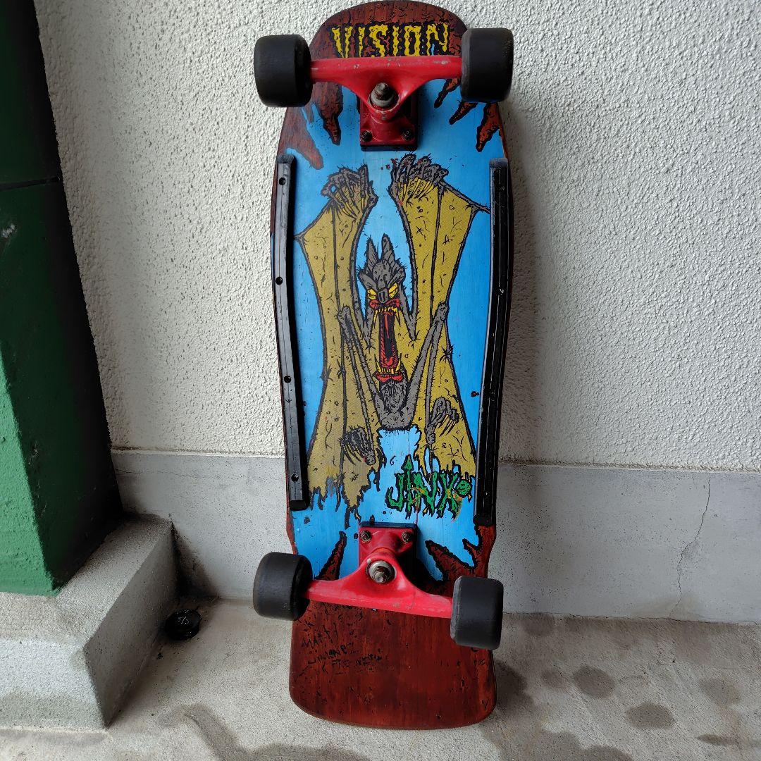 VISION バットグラフィック スケートボード