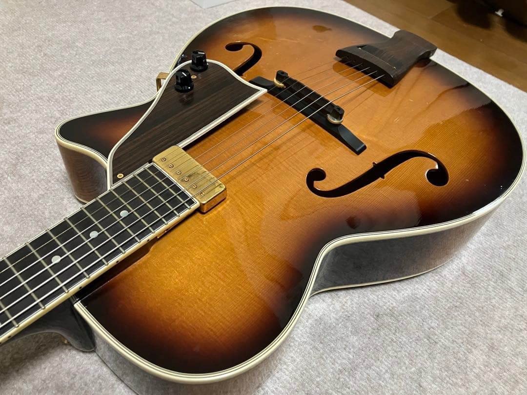 フルアコ　Staffordスタッフォード ギター ※要確認事項あり。