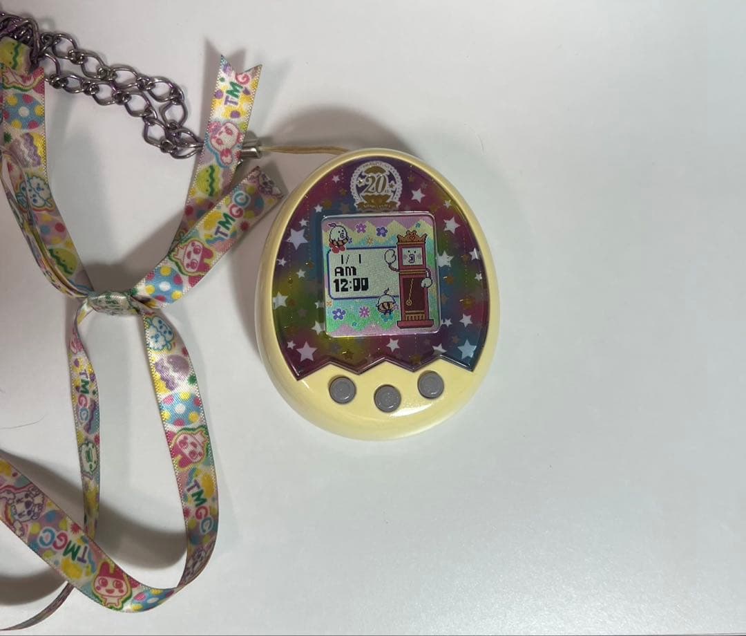 たまごっちみくす　アニバーサリー　ロイヤルホワイト　箱つき　ストラップつき