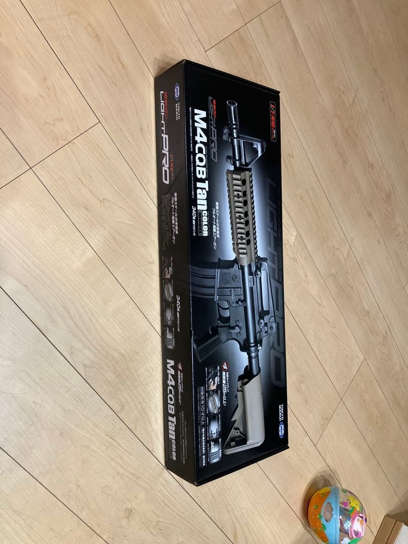 LIGHTPRO M4COB Tan モデルガン 1/1