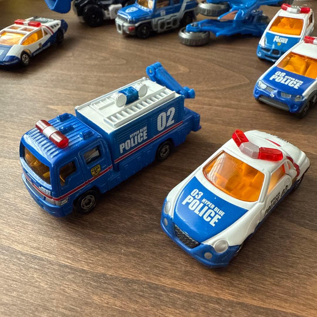 トミカ ハイパーブルーポリス 14台＋2台 まとめ売り