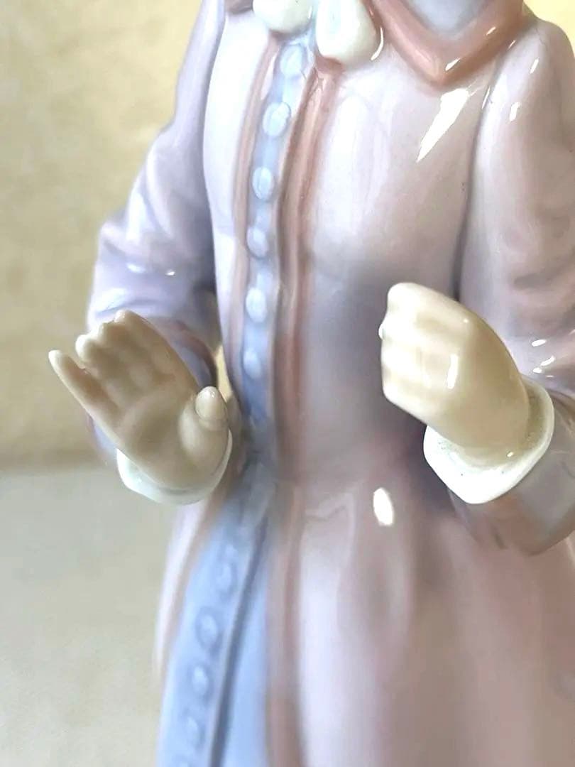 美品・希少】Lladroリヤドロ フィギュリン 傘を持つ貴婦人