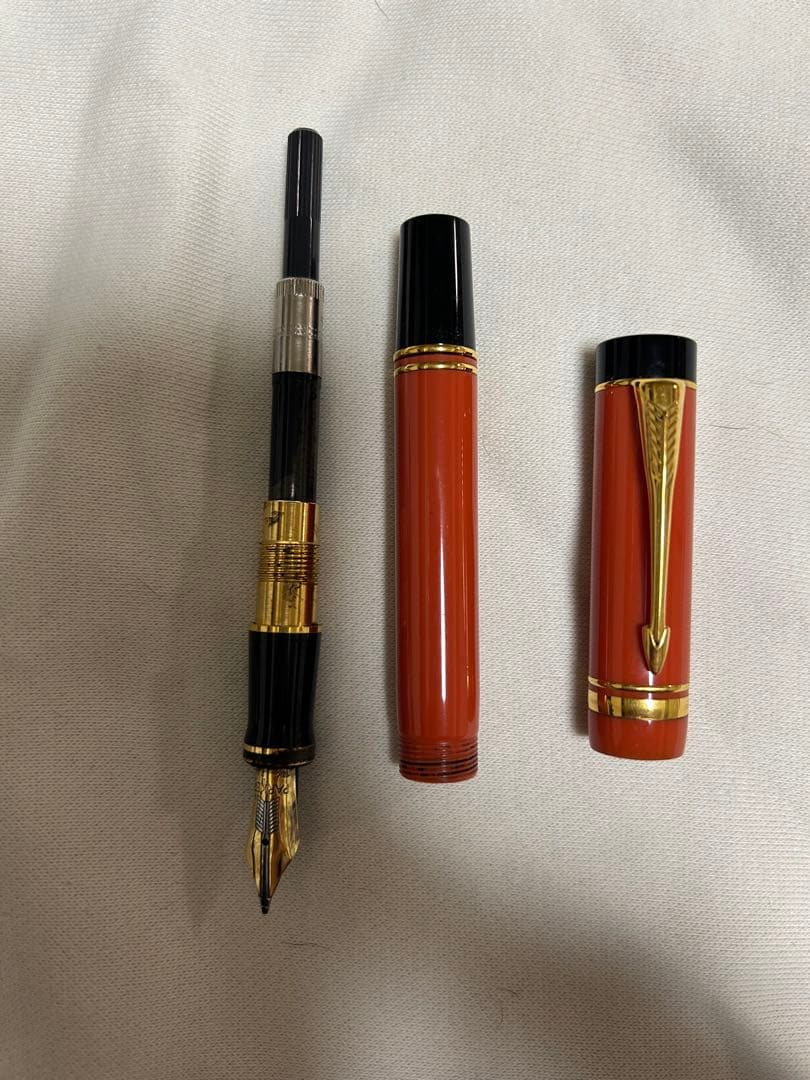 Parkerデュオフォールド 万年筆 ペン先K18