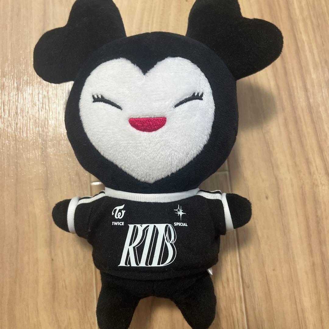 TWICE ぬいぐるみ AJINOMOTO STADIUM 2024 - メルカリ