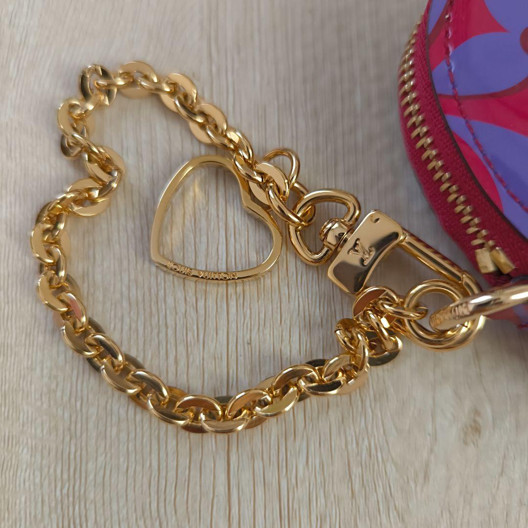 新品　箱付き　LOUISVUITTON　ケース　ハート　ポルトモネクール