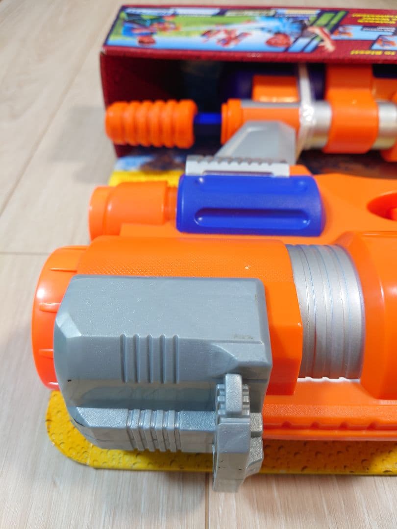 【未使用・廃盤】フラッシュフルード スーパーソーカー 水鉄砲 強力