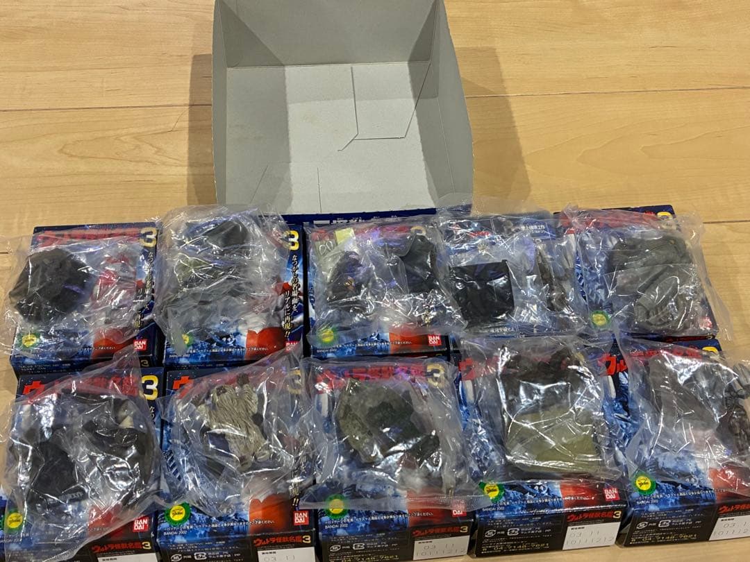 ウルトラ怪獣名鑑3 10種コンプリート