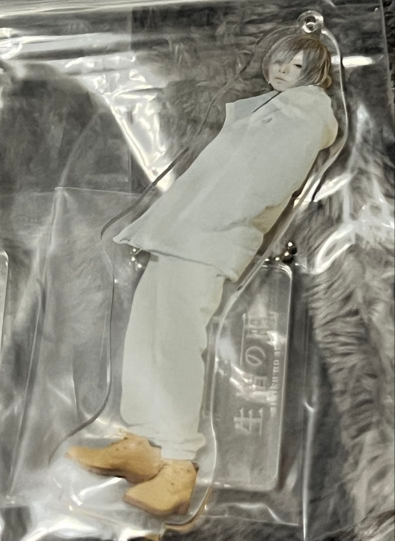 マモ/R指定 生憎の雨。 魔喪 アクスタ 3種セット R指定 マモ アクキー