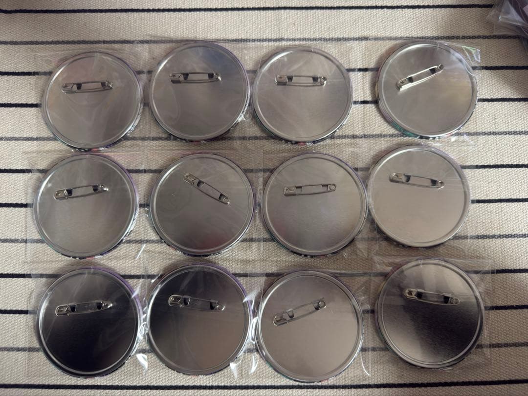 鬼滅の刃 原画展 コレクション缶バッジ第６弾　胡蝶しのぶ 12点