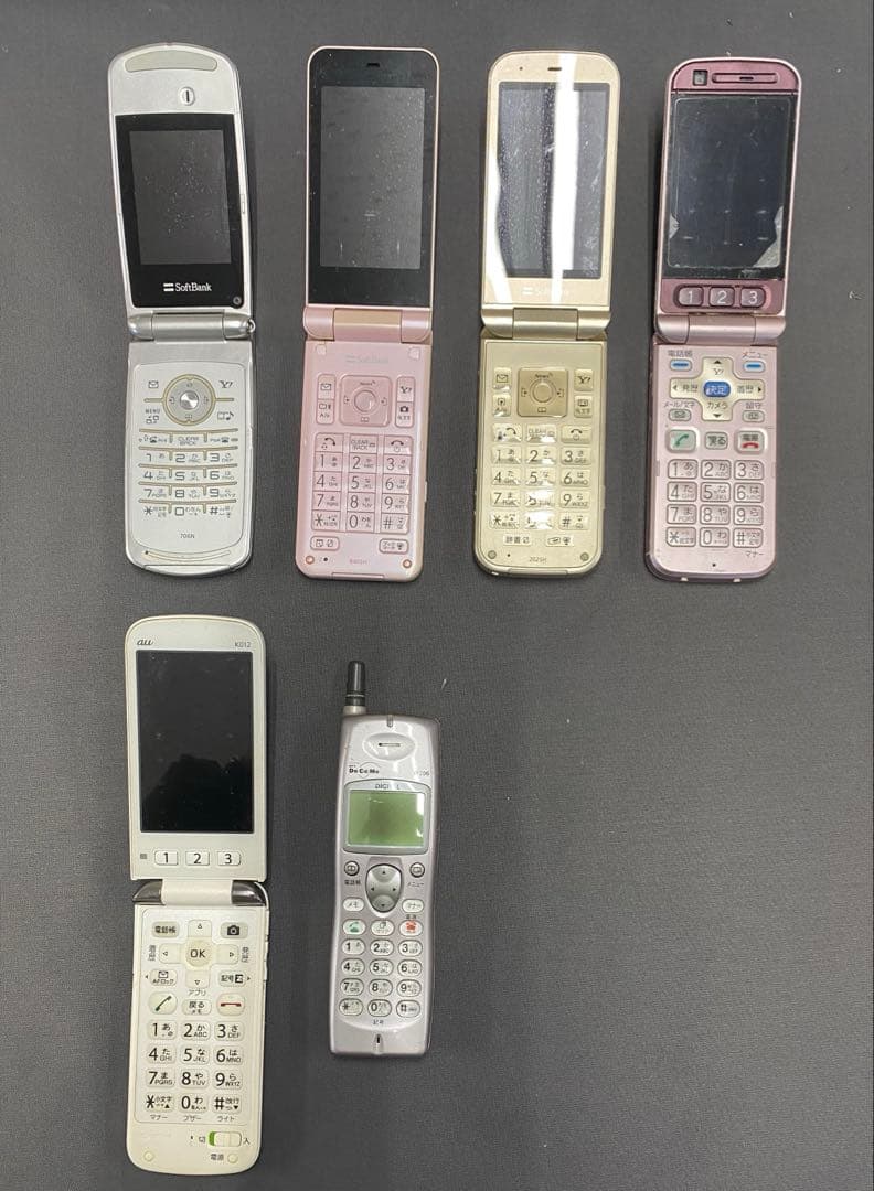 ソフトバンク 4台 au 1台 ドコモ1台 合計6台ガラケー 携帯電話本体
