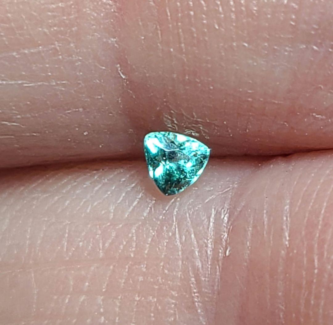 ピカピカネオン!!☆ブラジルバターリャパライバトルマリン☆オーダー受付中