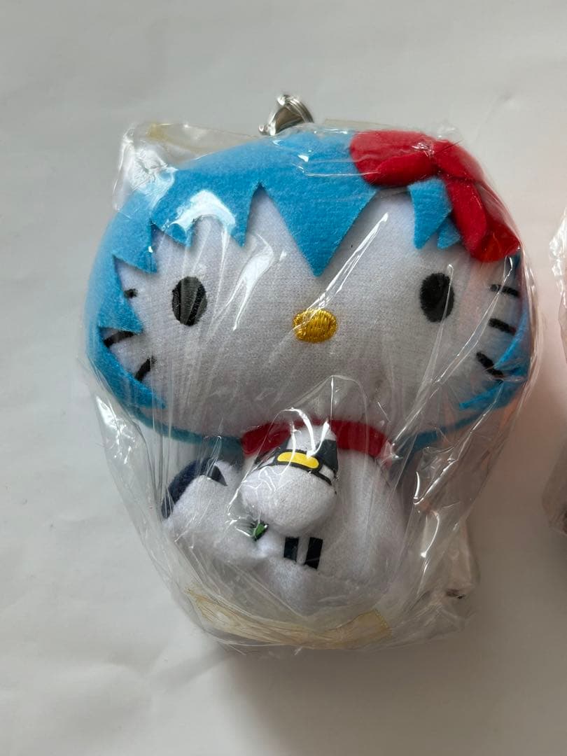 最終値下げ　キティエヴァんゲリオンストラップ