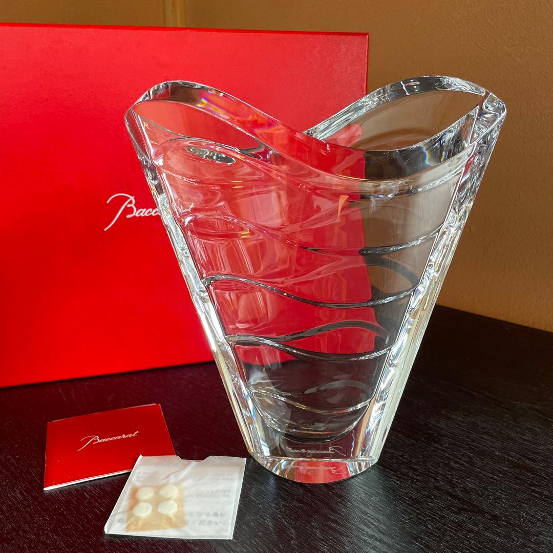 引*離様 【新品・未使用品】バカラ ウエーブ 花瓶 箱付き バカラ 花瓶 マサイ 割引 バカラ 花瓶 ○ マサイ フラワーベース