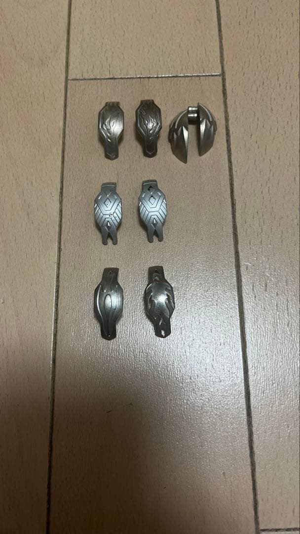 爆丸16体と交換用部品