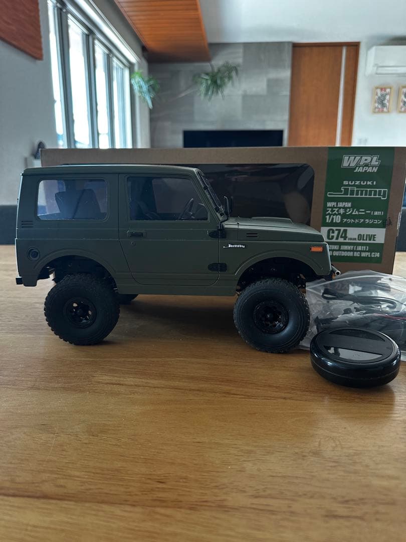 WPL C74-OLIVE ジムニー 1/10ラジコンカー【カスタム】