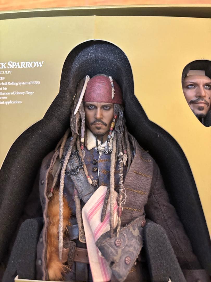 ホットトイズ DX 06 パイレーツオブカリビアン ジャックスパロウ