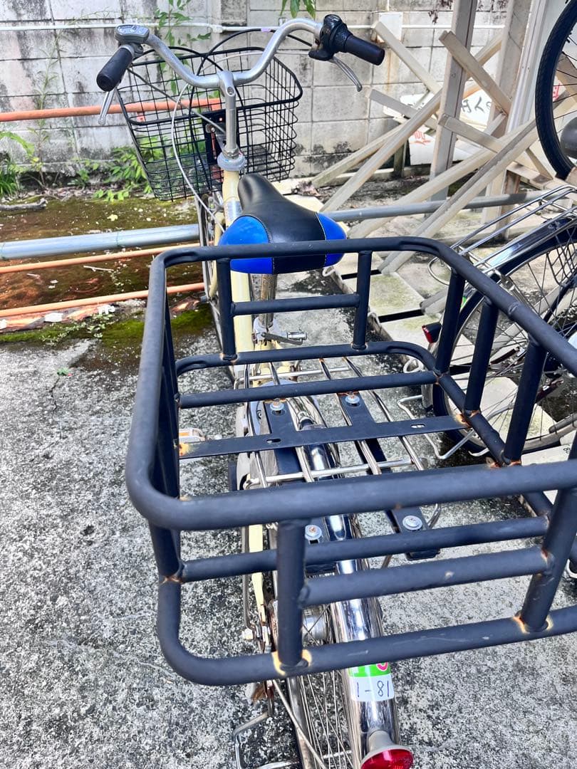 配達用、北鎌倉電5灯電動アシスト自転車 クリーム色 前カゴ付きパナソニック