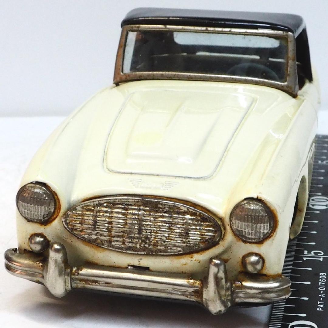 萬代屋【オースチン ヒーレー100SXクーペ白ソフトトップ】ブリキ tin 箱無