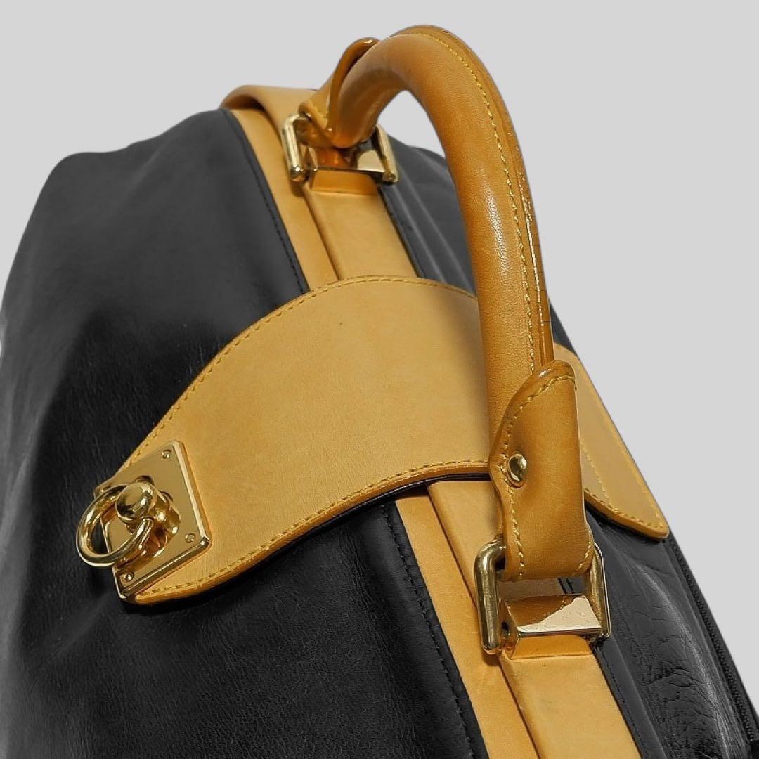 美品★KITAMURA★2wayハンドバッグ★ショルダーバッグ★黒★メタルロック