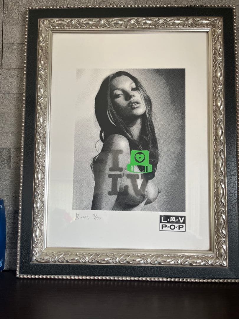 ケイト・モス 額付き KATE MOSS LV POP