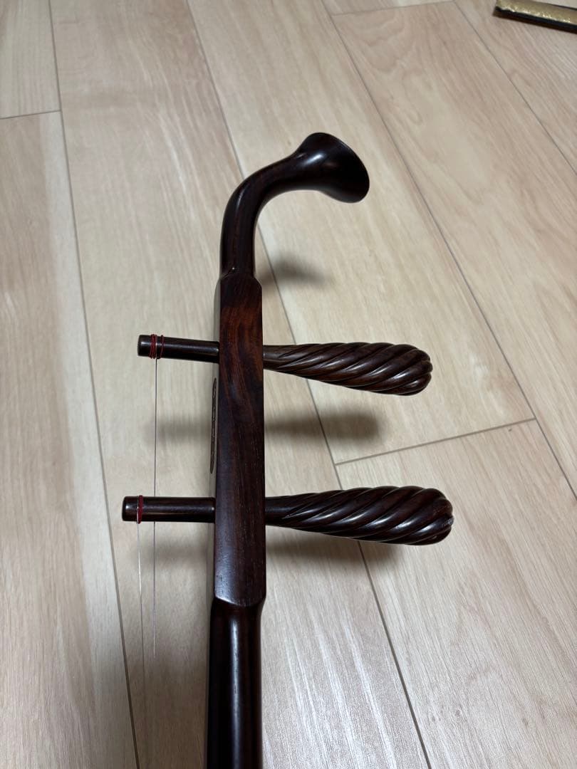 [新品未使用]二胡　明清旧料老紅木　李揚制 ★10種類の駒セットをおまけでお付け
