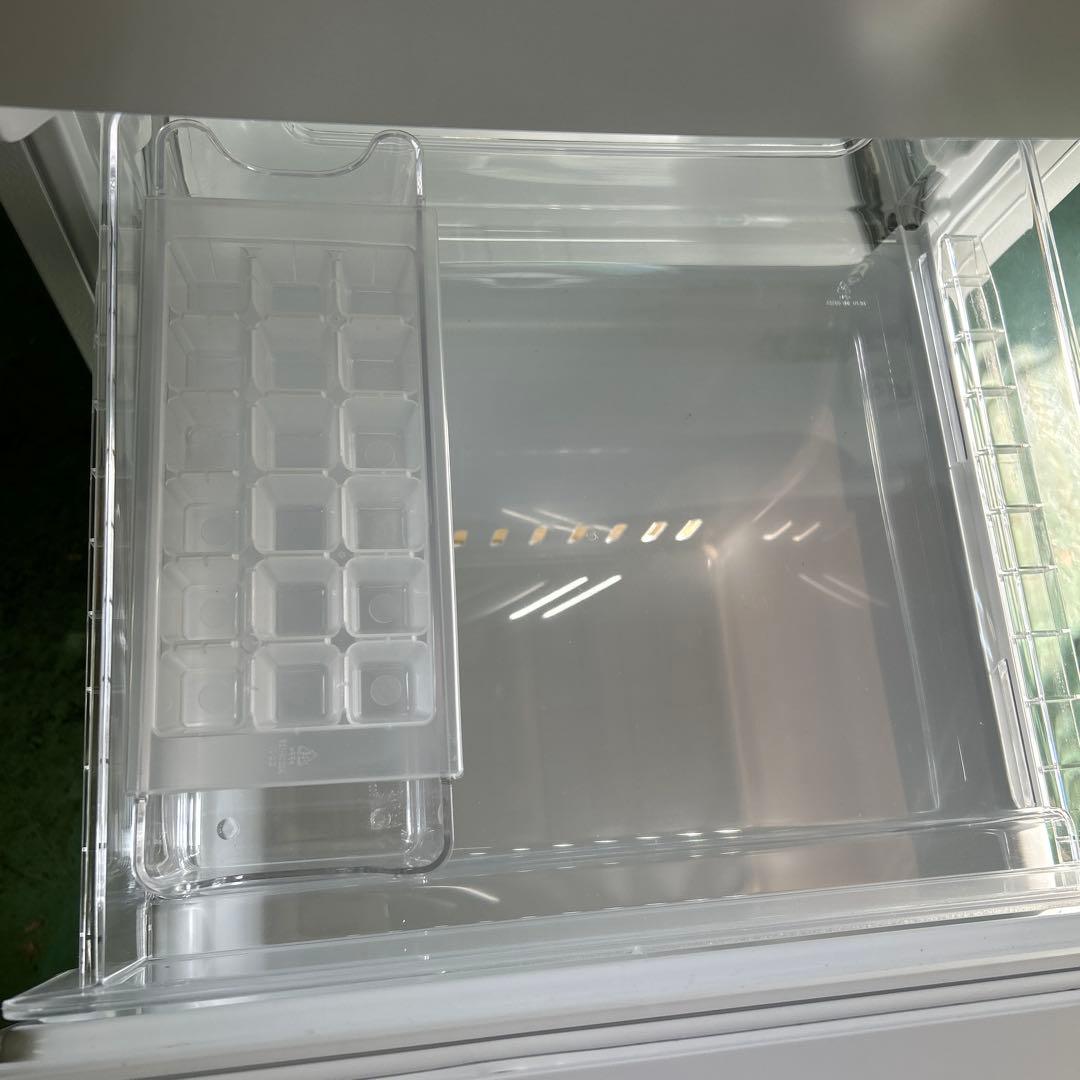 【高年式】美品 ヤマダ 冷凍冷蔵庫 2024年製 YRZ-F15LW 156L