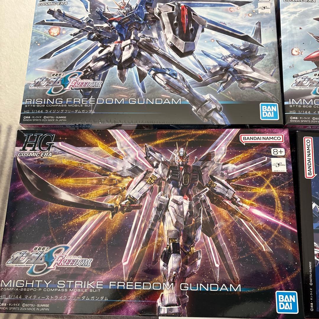 ガンダムSEEDFREEDOM ガンプラセット