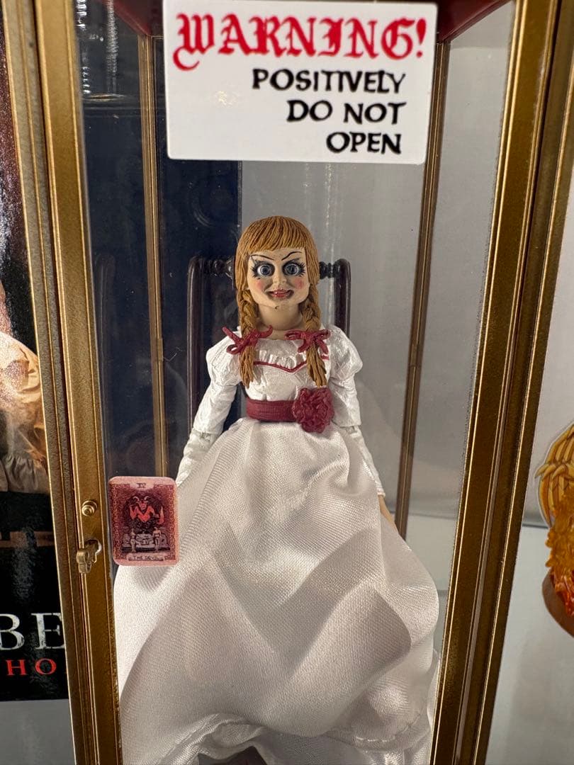 ネカ　アナベル　死霊館　豆魚雷