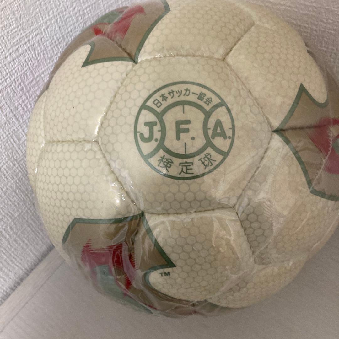 2002年日韓ワールドカップ公式試合球 5号球 FIFAサッカー 2002年