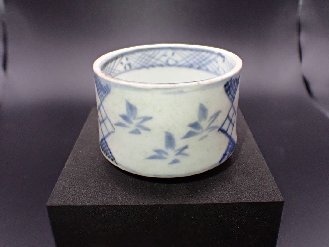 青４　完品　古伊万里　撫子の図　江戸中期