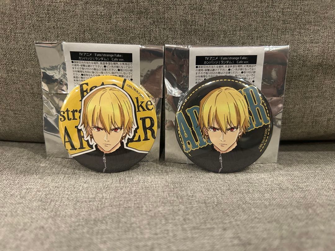 Fate/strange fake カフェver 缶バッチ - メルカリ